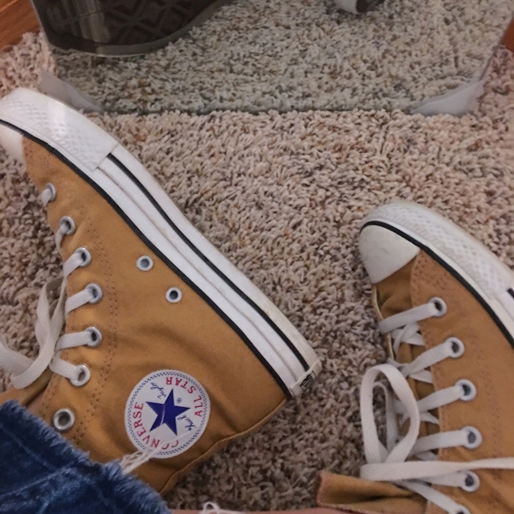 Rust orange/brown converse high top sneakers